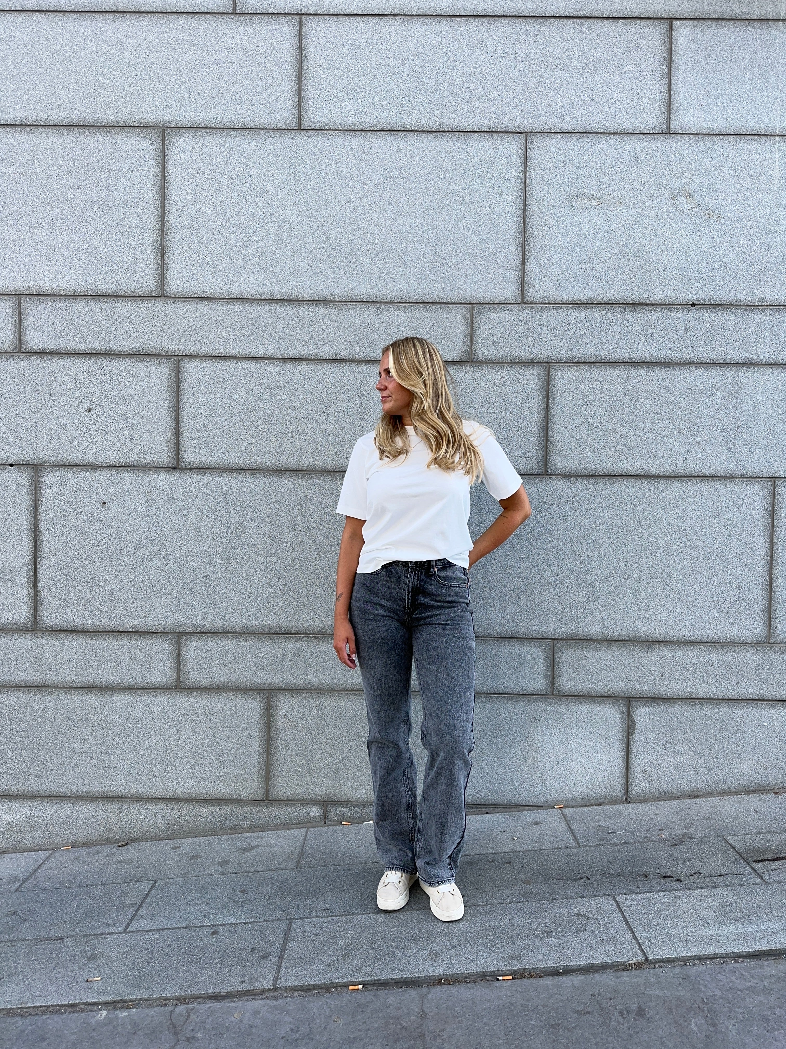 VMTESSA Straight Jeans - Medium Grey Denim